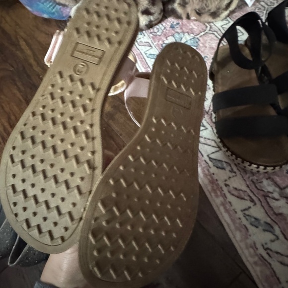 Shoes - Picture 3 of 5